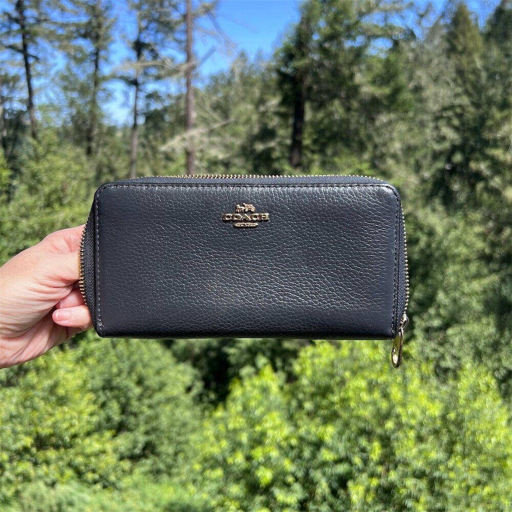 COACH Long Zip-Around Wallet Navy Blue Pebble Leather Silver Hardware AUTHENTIC